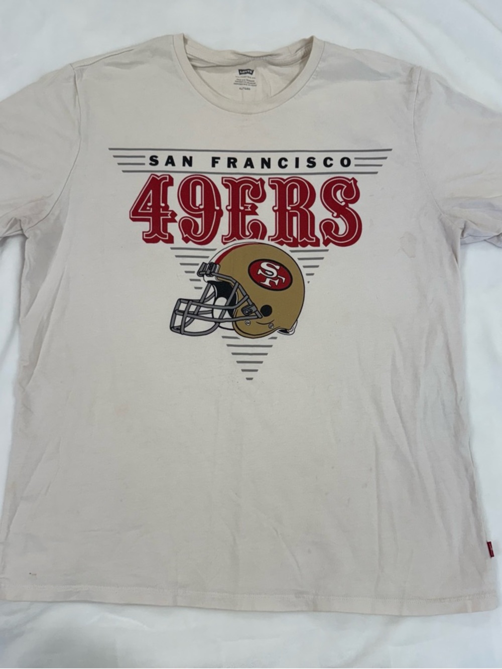 Levi's San Francisco 49ers Cream Tee with Red & Gold Graphics